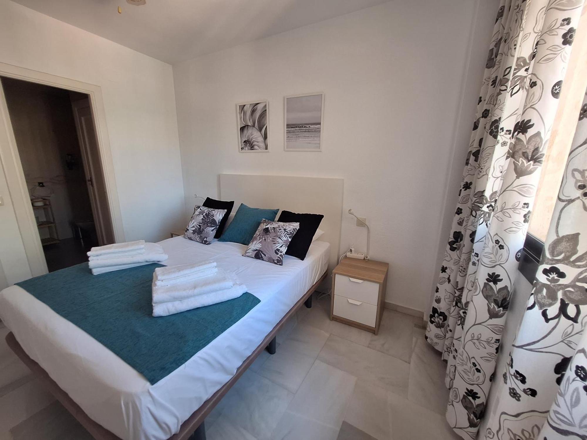 Primera Linea Del Mar - Acceso Directo Playa Carihuela Torremolinos Dış mekan fotoğraf