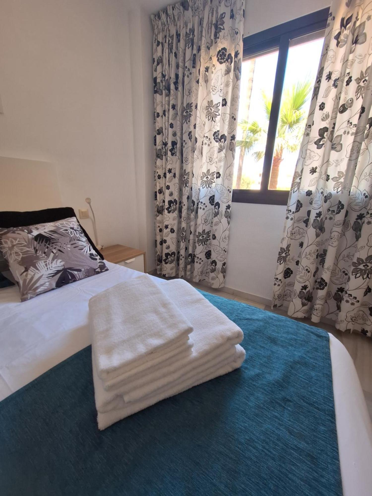 Primera Linea Del Mar - Acceso Directo Playa Carihuela Torremolinos Dış mekan fotoğraf