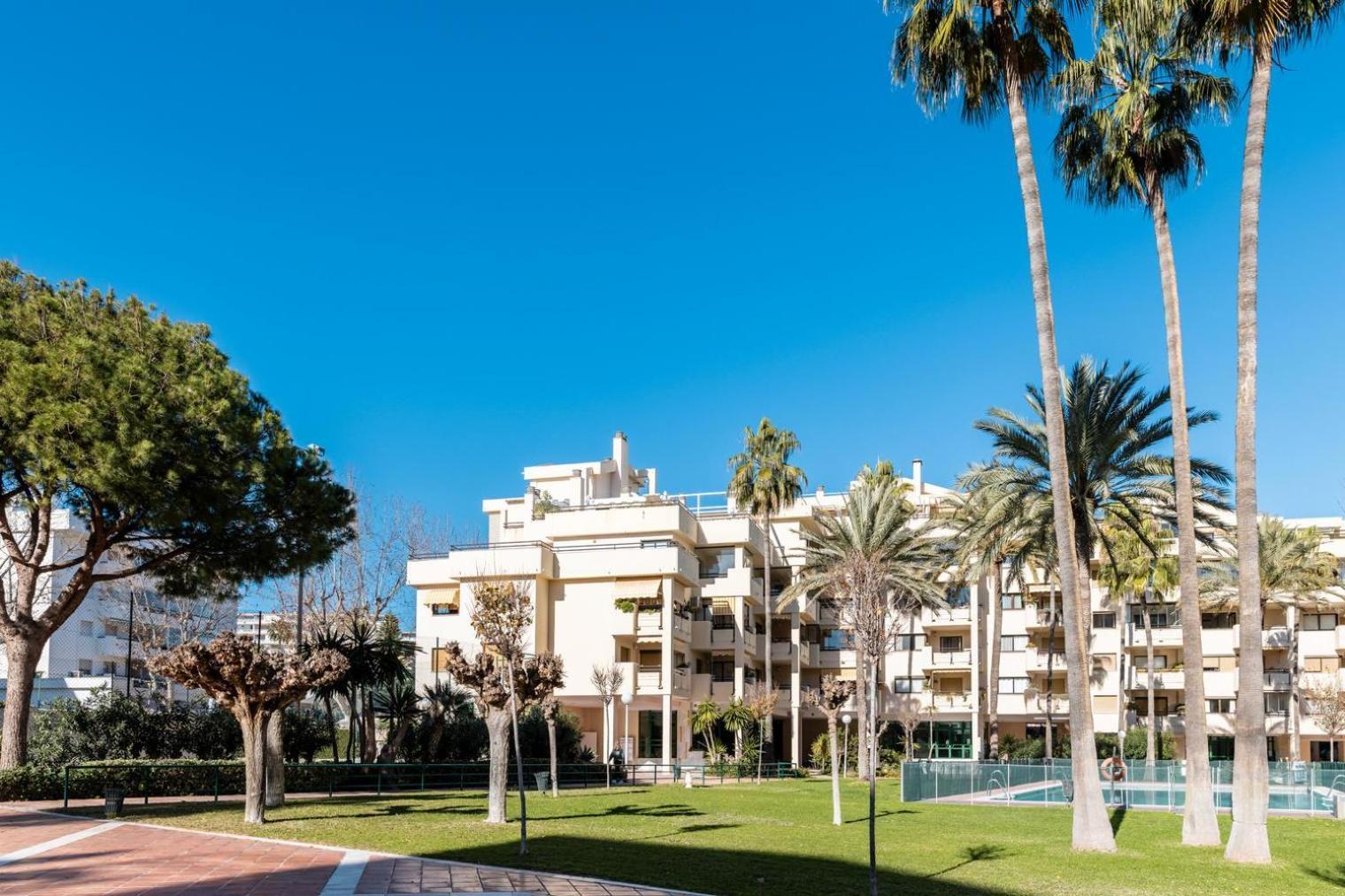 Primera Linea Del Mar - Acceso Directo Playa Carihuela Torremolinos Dış mekan fotoğraf