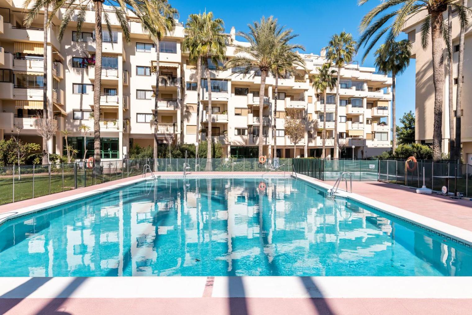 Primera Linea Del Mar - Acceso Directo Playa Carihuela Torremolinos Dış mekan fotoğraf